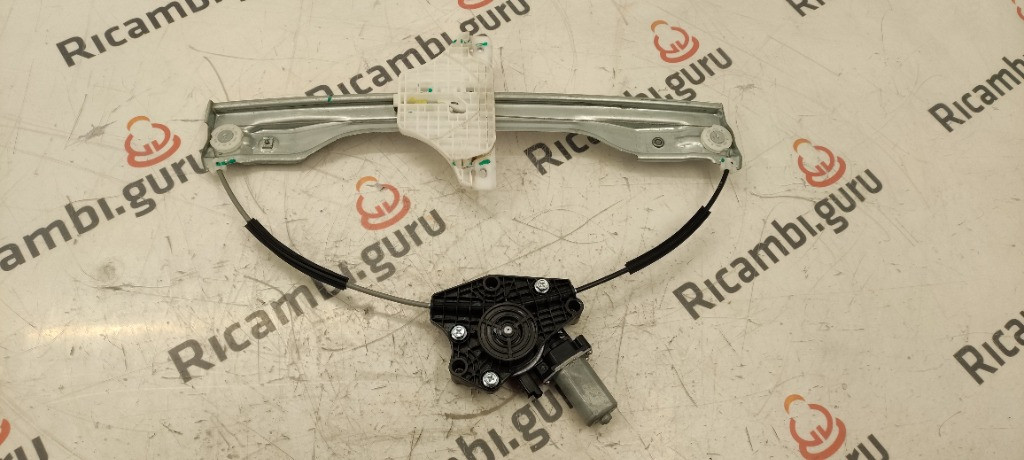 Motorino alzacristallo con Telaio Anteriore Destro Mg zs