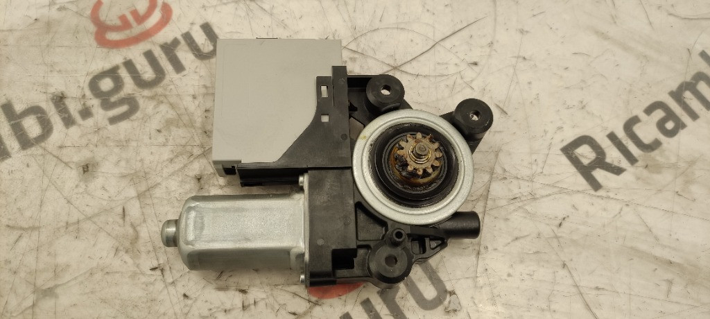 Motorino alzacristallo Anteriore Sinistro Ford kuga
