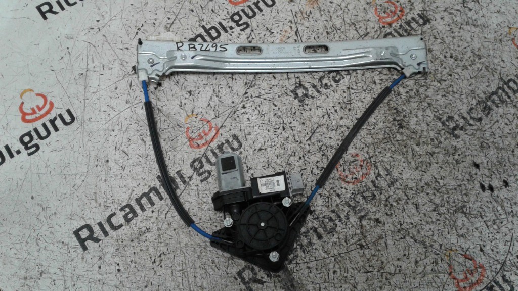 Motorino alzacristallo con Telaio Posteriore Destro Fiat 500 l