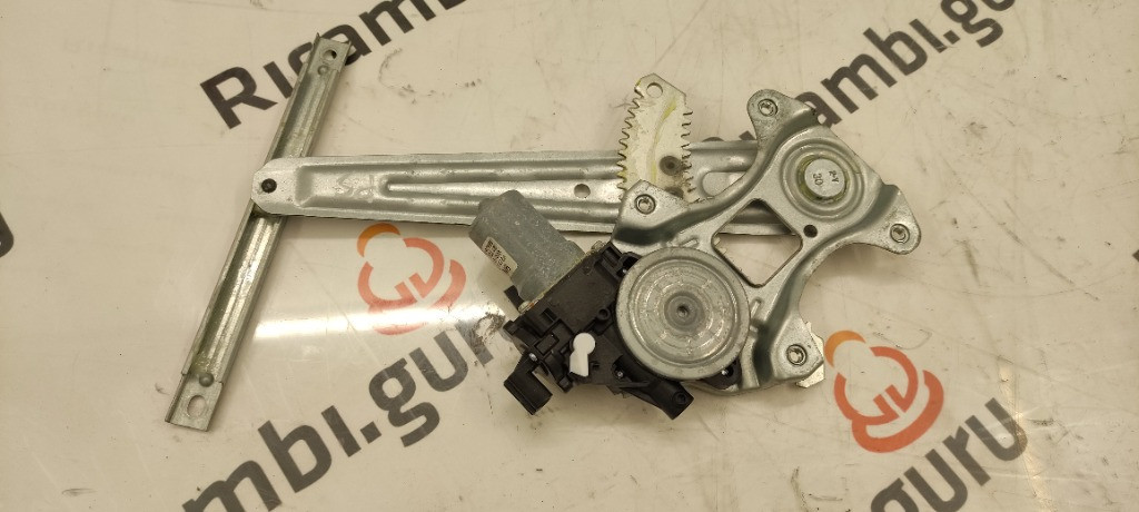 Motorino alzacristallo con Telaio Posteriore Sinistro Nissan juke