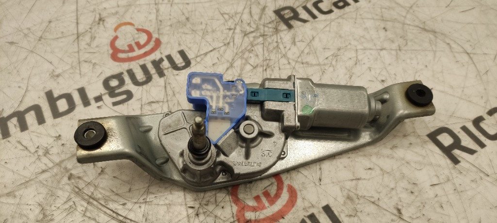 Motorino tergilunotto Subaru impreza