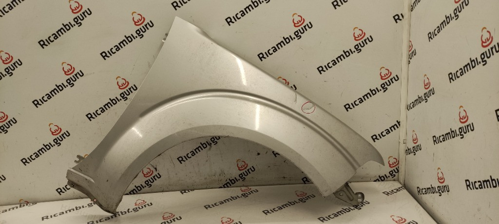 Parafango Anteriore Destra Nissan pathfinder