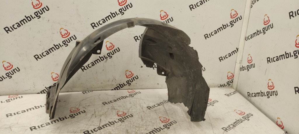 Parasale Anteriore Destro Dacia sandero