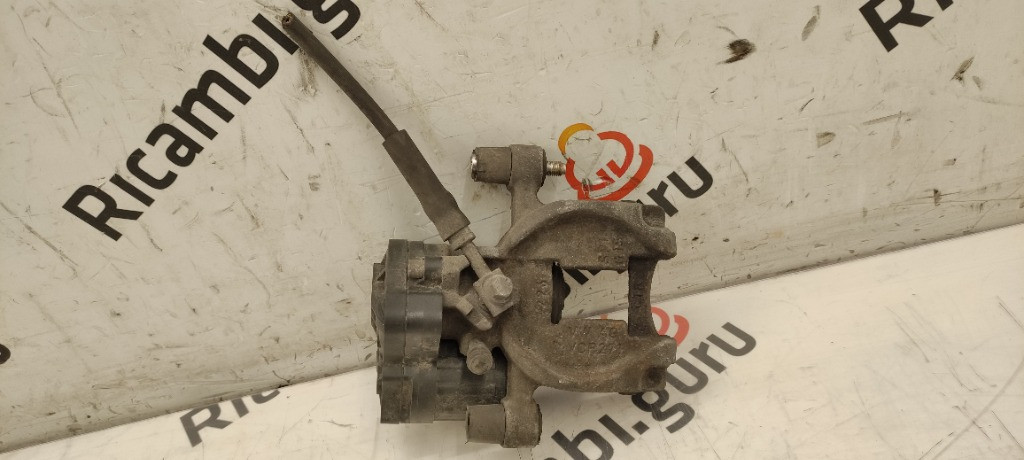 Pinza freno Posteriore Destra Volkswagen golf 7