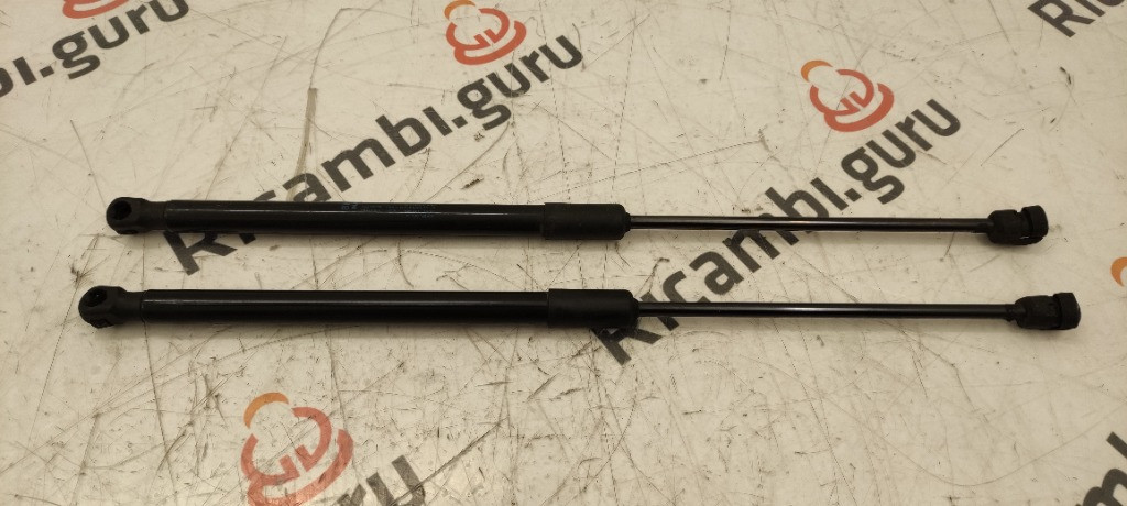 Pistoni Portellone Audi a4 avant