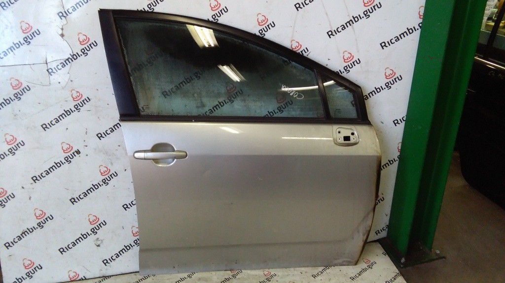 Porta Anteriore Destra Toyota corolla verso