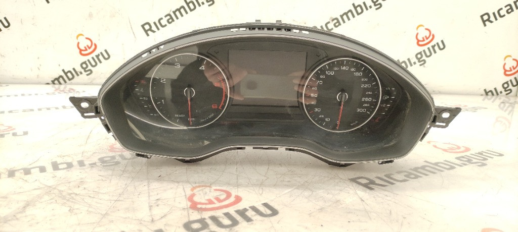 Quadro strumenti Audi a4