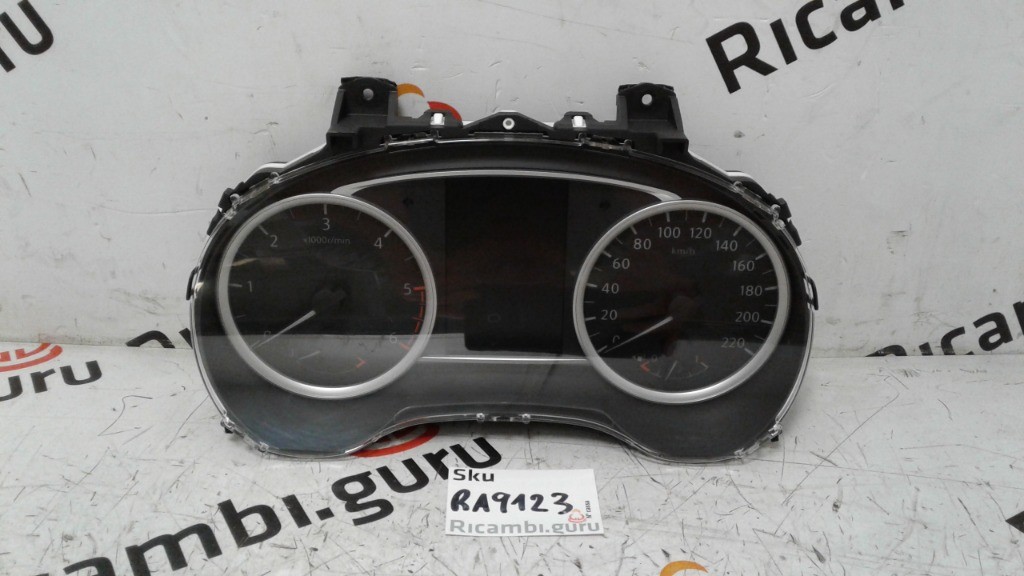 Quadro strumenti Nissan micra