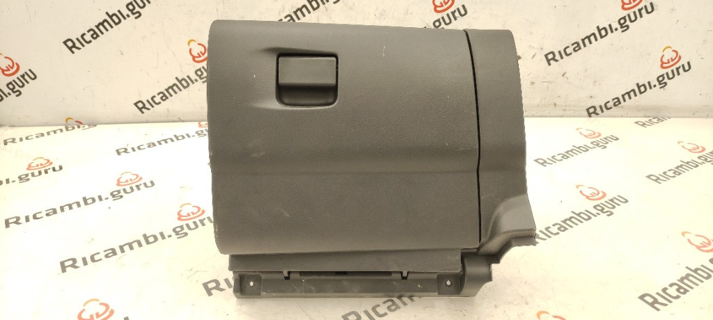 Cassetto Portaoggetti Nissan juke
