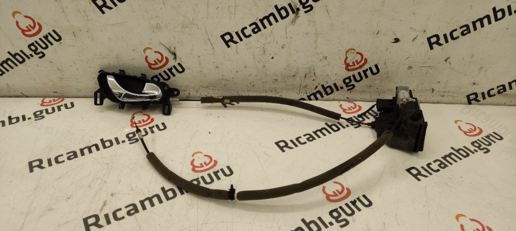 Serratura porta Posteriore Destra Nissan qashqai