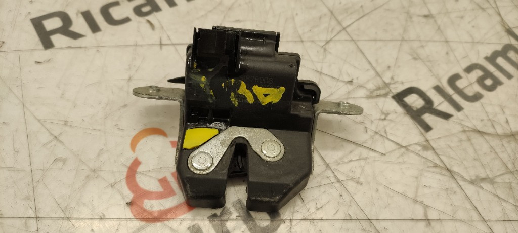 Serratura portellone Fiat 500l