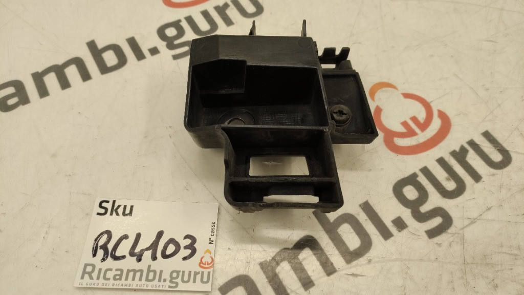 Supporto Paraurti Posteriore Sinistro Volkswagen golf 6