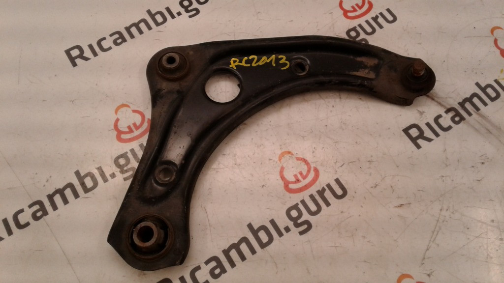 Trapezio Anteriore Destro Nissan micra