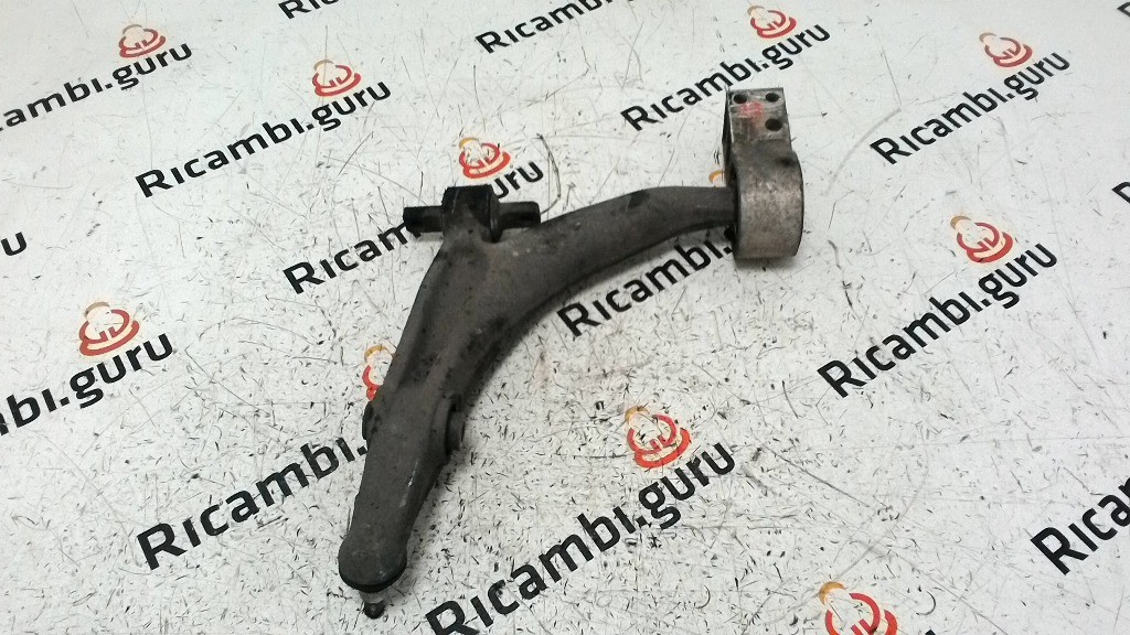 Trapezio Anteriore Sinistro Alfa romeo 159