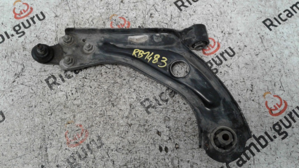 Trapezio Anteriore Sinistro Citroen c4 picasso