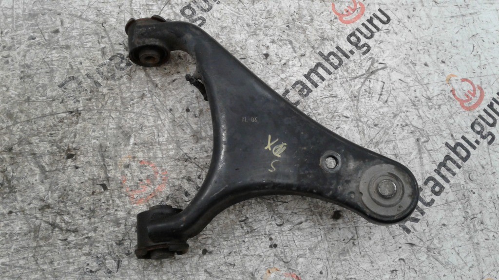 Braccio Oscillante Anteriore Sinistro Land rover discovery 3