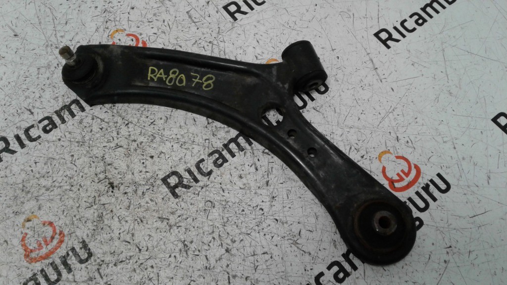 Trapezio Anteriore Sinistro Suzuki sx4