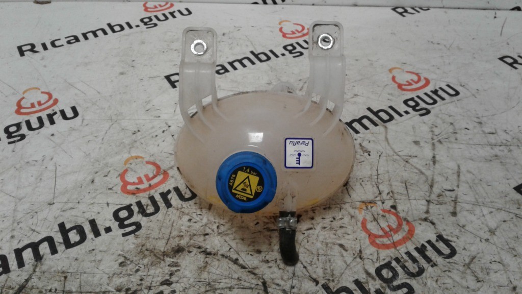 Vaschetta liquido radiatore Fiat 500 l