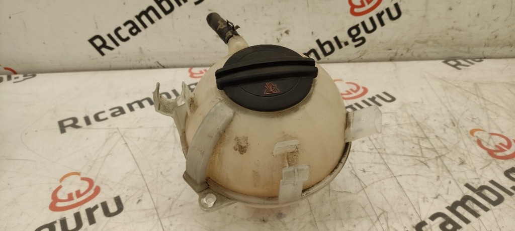 Vaschetta liquido radiatore Volkswagen tiguan