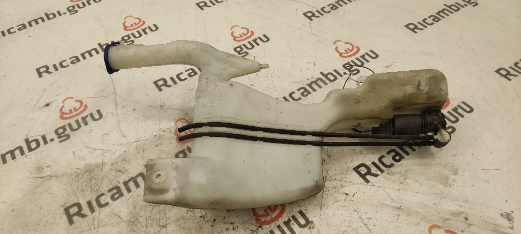 Vaschetta liquido tergicristalli Ford fiesta