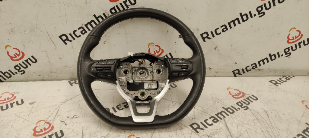 Volante Kia picanto